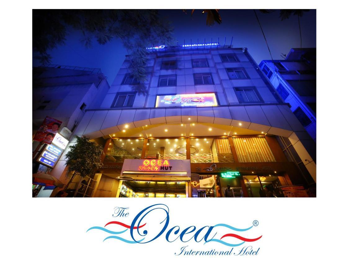 The Ocea International Hotel Bangalore Buitenkant foto